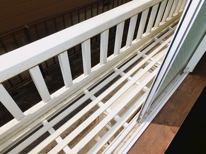 バルコニー　フラワーボックス