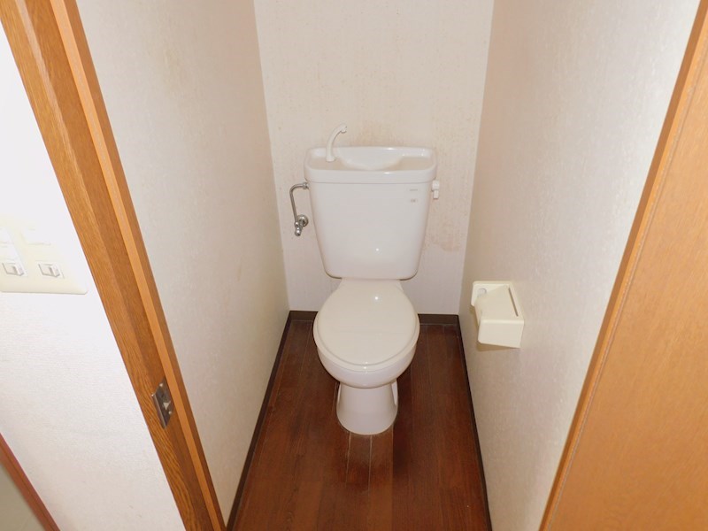 トイレ　トイレ