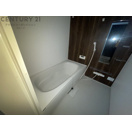 バス・シャワールーム　シンプルで機能的なユニットバスです