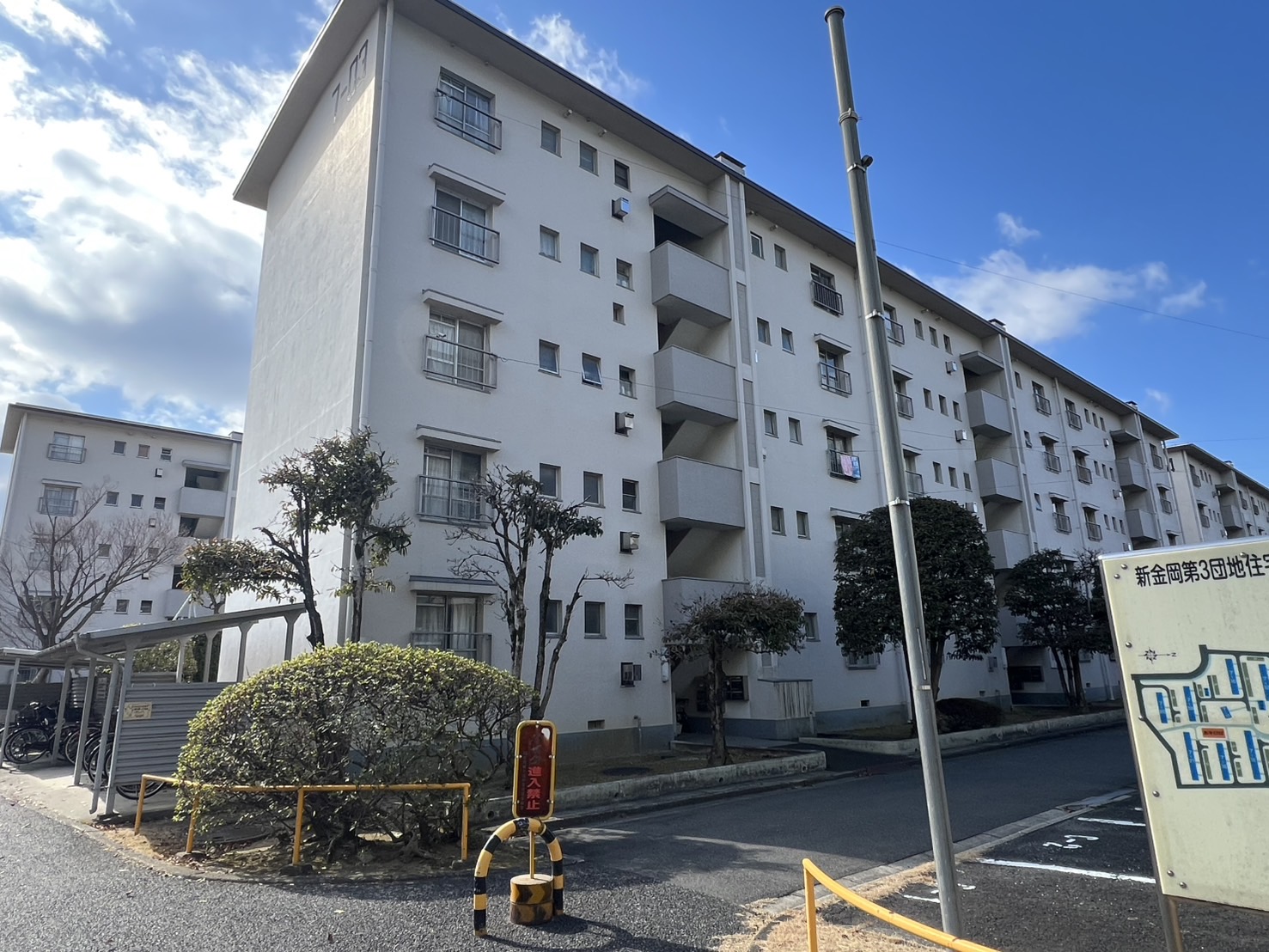 建物外観　人気の新金岡エリアです！