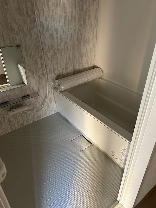 バス・シャワールーム　バストイレ別で快適な毎日