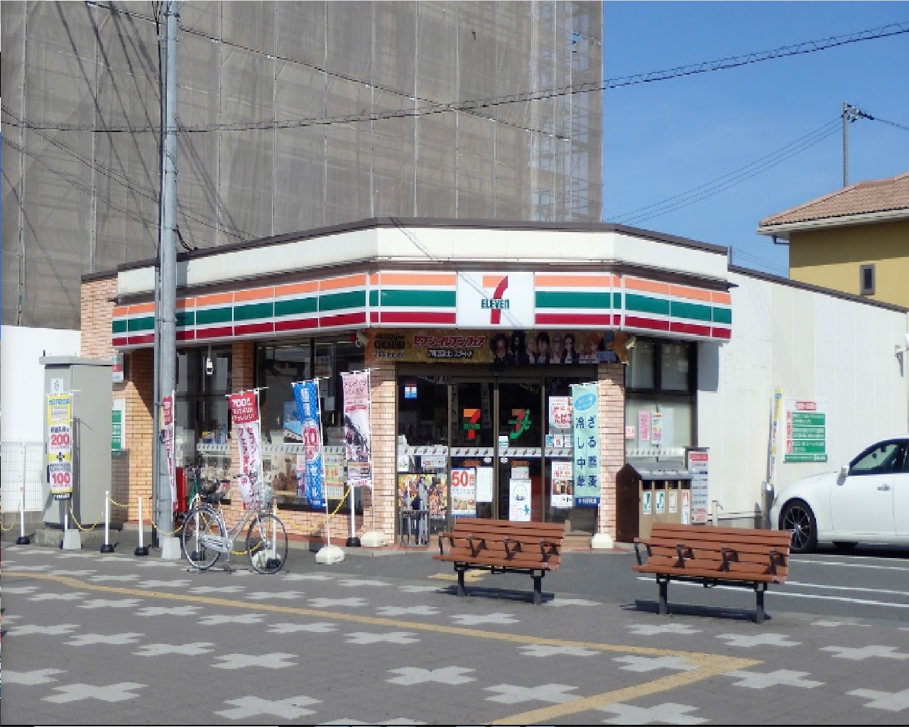 コンビニ　セブンイレブン東加古川駅北口店（コンビニ）まで973m