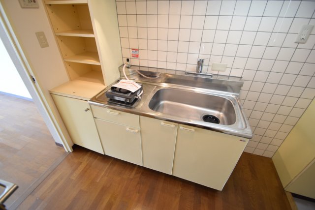 キッチン　シンク広いです。