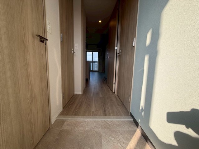 玄関　詳細は、RISUMO江坂本店までお問合せください♪