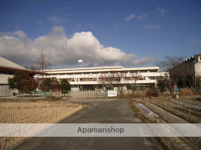 幼稚園・保育園　木津川市立相楽保育園（幼稚園・保育園）まで310m