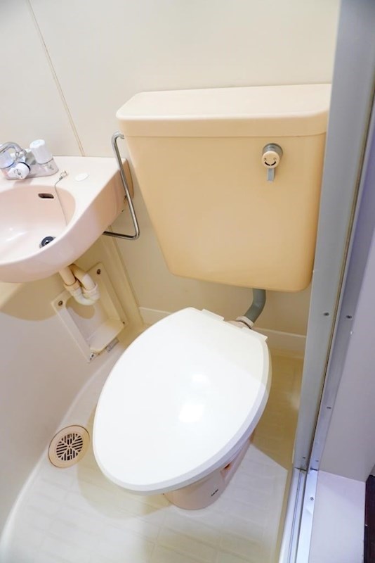 トイレ　トイレ