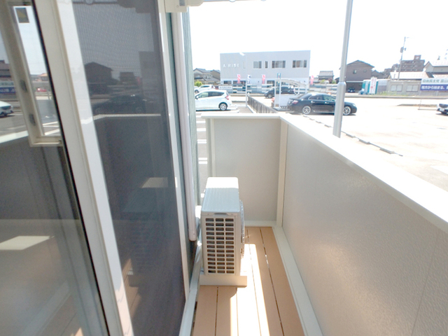 バルコニー　バルコニー
