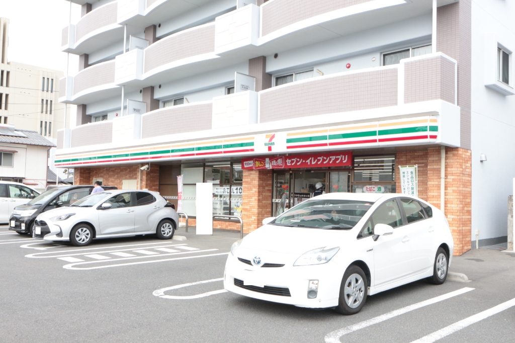 コンビニ　セブンイレブン 古賀千鳥2丁目店（コンビニ）まで197m