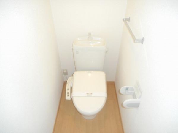 トイレ　ウォシュレット！