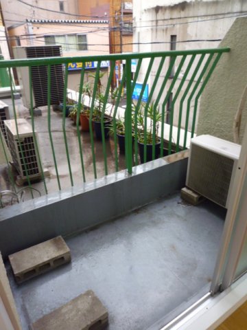 バルコニー　バルコニー