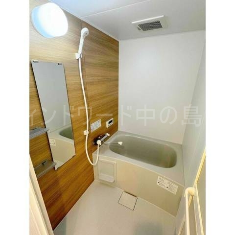 バス・シャワールーム　詳細は、ウィンドワード中の島店までご相談下さい。