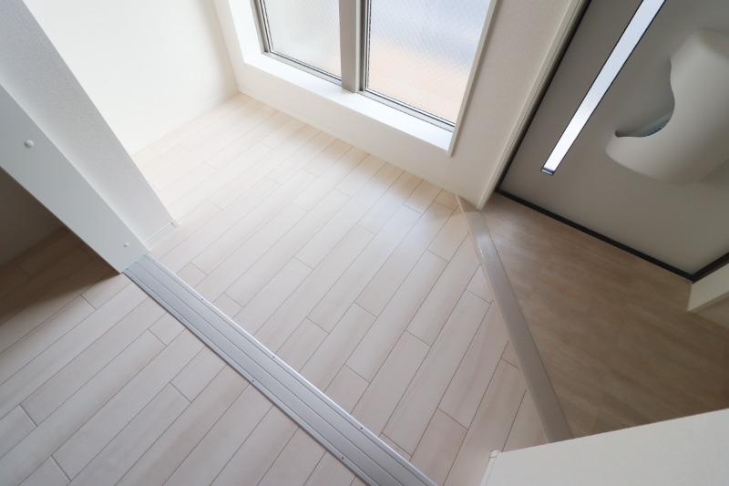 バルコニー　図面と現状に相違がある場合には現状を優先