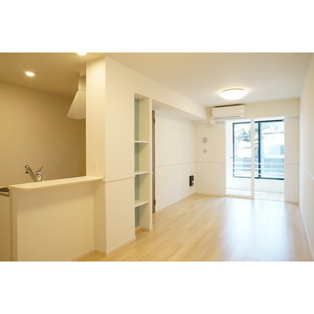 居室・リビング　しっかりとした収納を配置