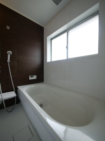 バス・シャワールーム　※写真は別の部屋のものです。