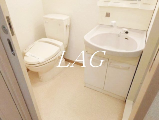 洗面設備　洗面台です。