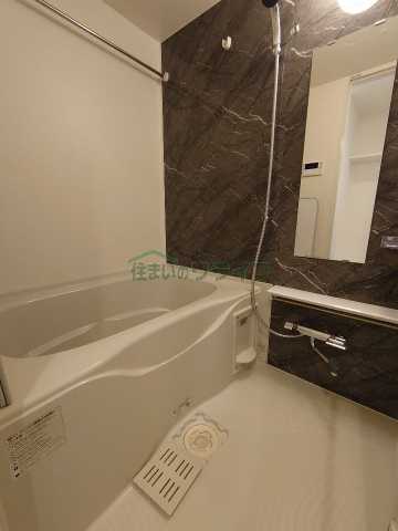 バス・シャワールーム　別室参考画像です