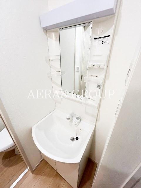 洗面設備　別部屋同仕様タイプ