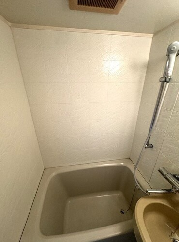 バス・シャワールーム　バスタブ　※前回募集時2024年4月の写真