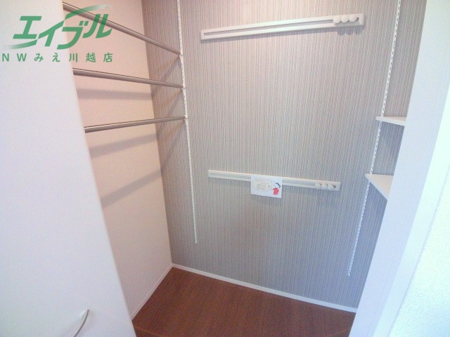 収納　同物件別室反転タイプ画像