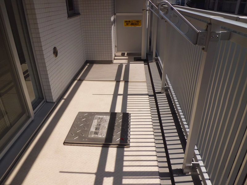 バルコニー　参考別部屋