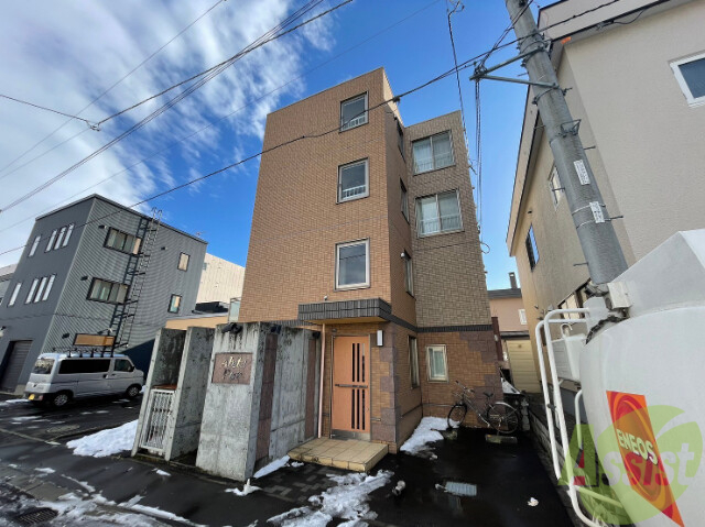 建物外観　札幌市東区北二十八条東「アビタピュール」