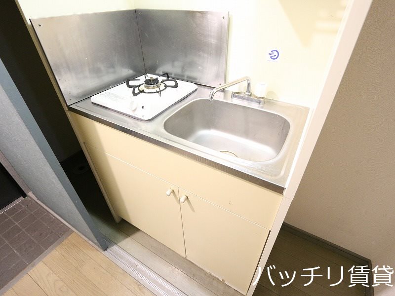 キッチン　別号室イメージの為、現状を優先致します