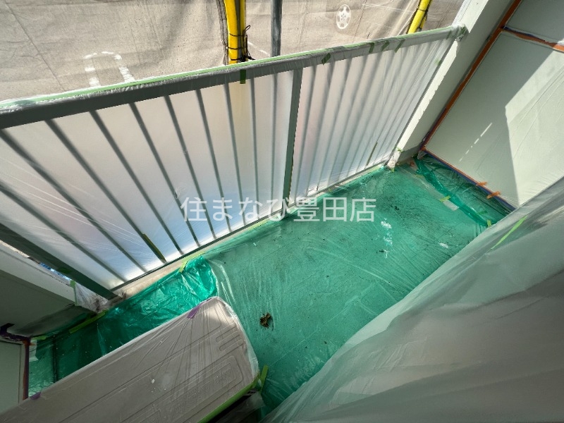 バルコニー　同型別部屋写真