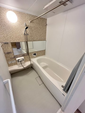 バス・シャワールーム　別号室の画像です。ご参考下さい
