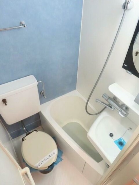 バス・シャワールーム　バスルーム