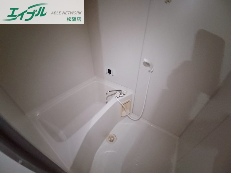 バス・シャワールーム　別部屋の写真です