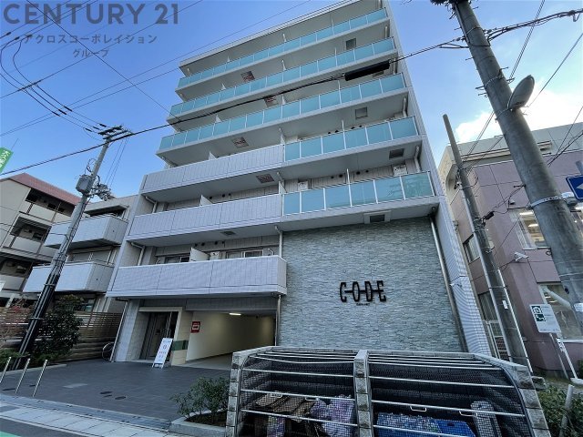 建物外観　敷地内に駐車場あります！