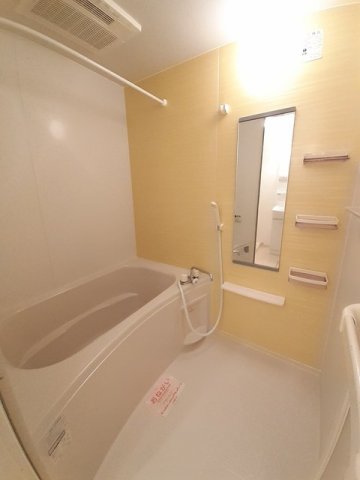 バス・シャワールーム　日々の疲れを癒すお風呂付です