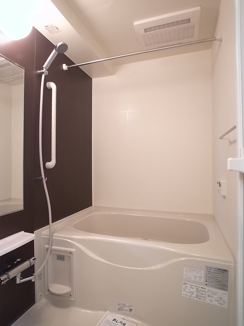 バス・シャワールーム　風呂