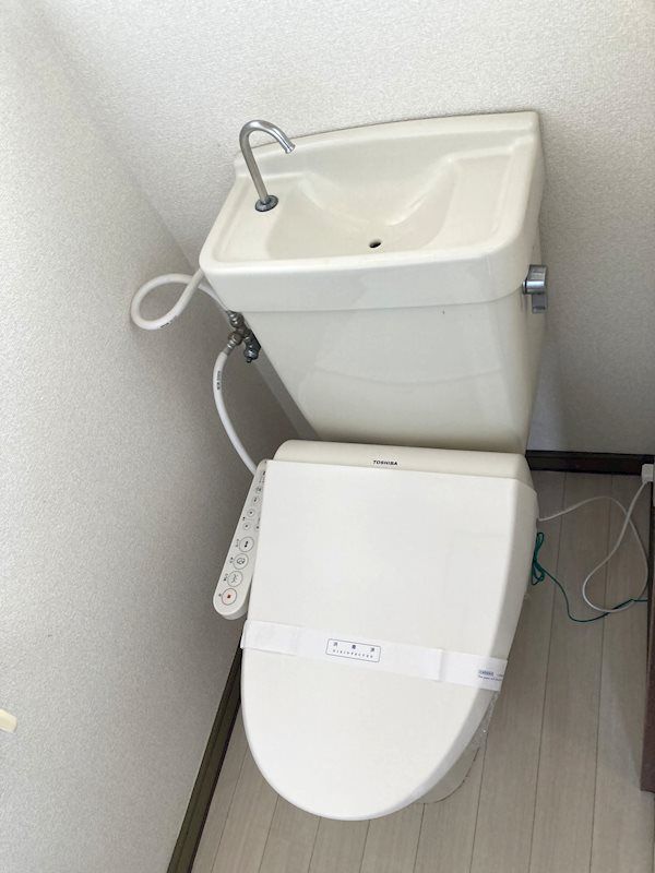 トイレ　現況優先