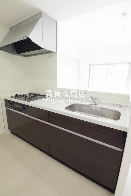 キッチン　3口コンロのカウンターキッチン！