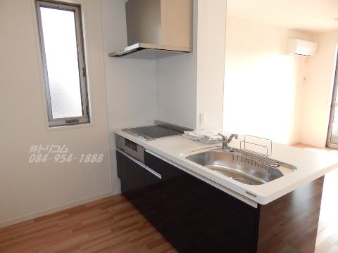 キッチン　IH＆グリル付システムキッチン