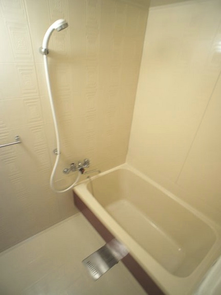 バス・シャワールーム　シャワー付きです♪