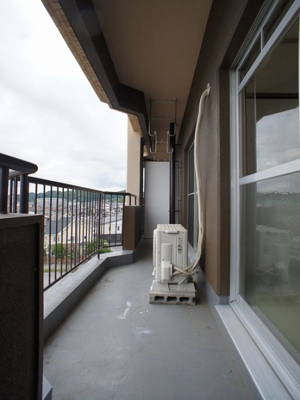 バルコニー　お洗濯物がたくさん干せます♪