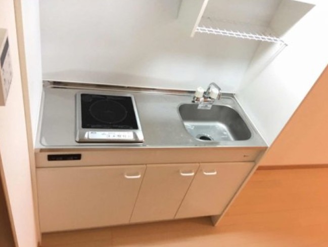 キッチン　※別部屋参考写真