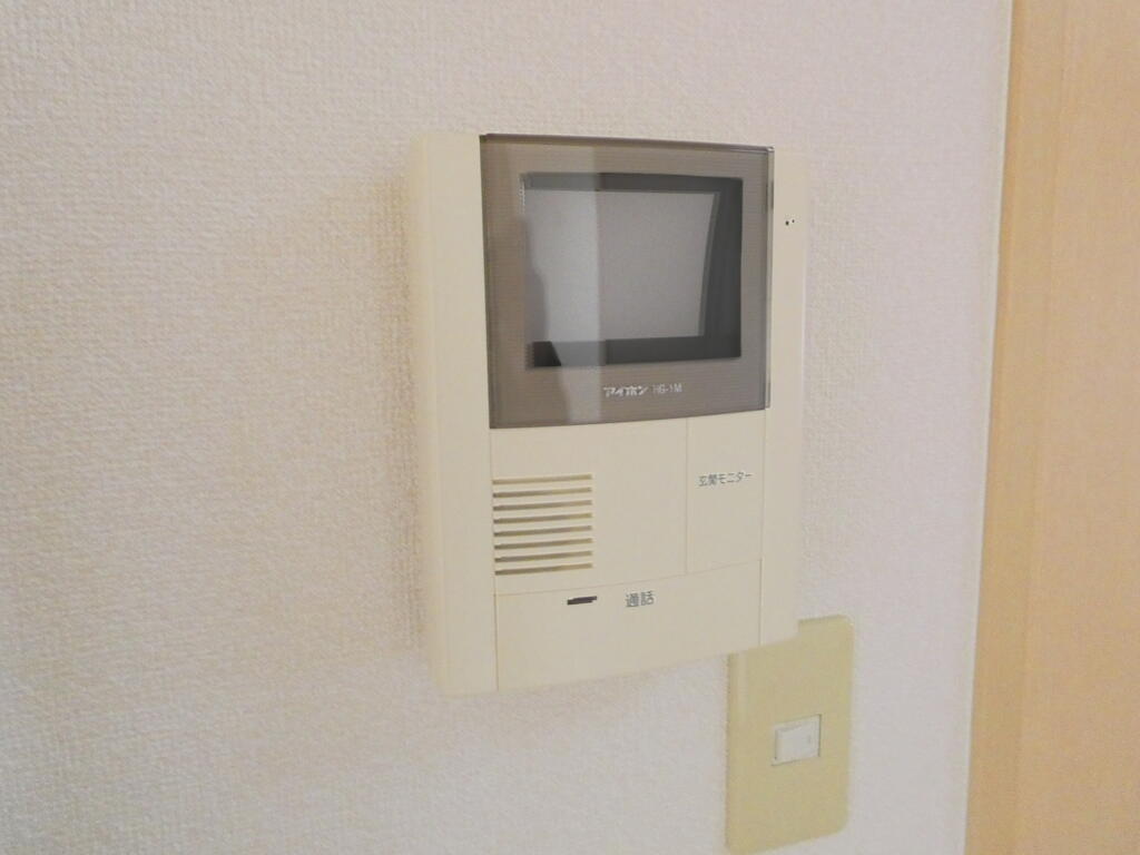 セキュリティ　写真は同アパートの別部屋を使用してあります。