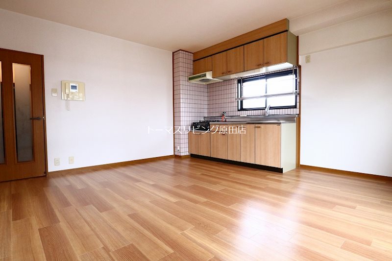 居室・リビング　401号室写真