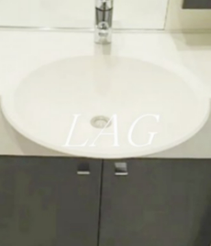 洗面設備　独立洗面台です。