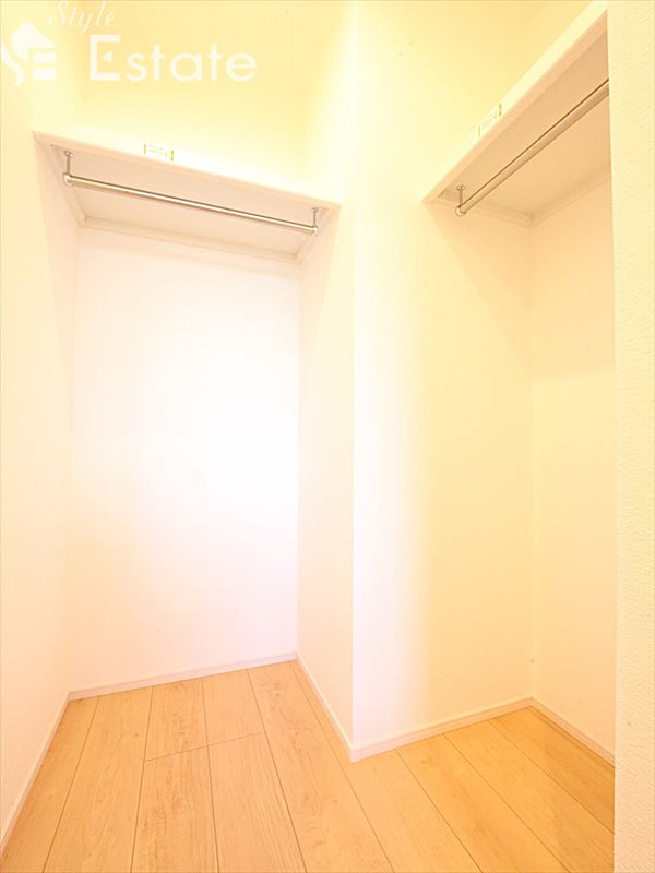 収納　ウォークインクローゼット