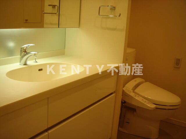 洗面設備　洗面所です