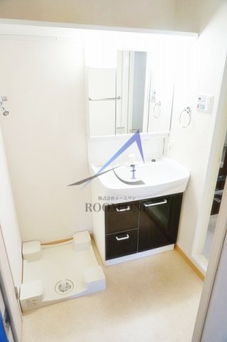 洗面設備　洗面台です。