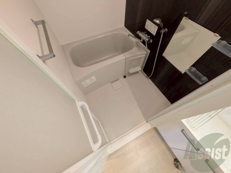 バス・シャワールーム　お風呂です。ゆっくりお風呂につかるのも体に良いですね～