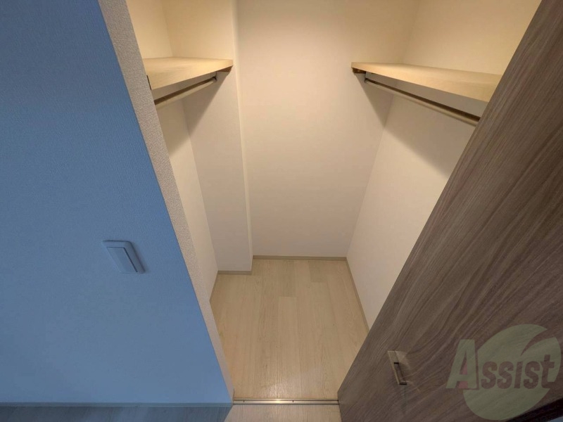 収納　寝室の収納です。部屋がすっきり片付きます。