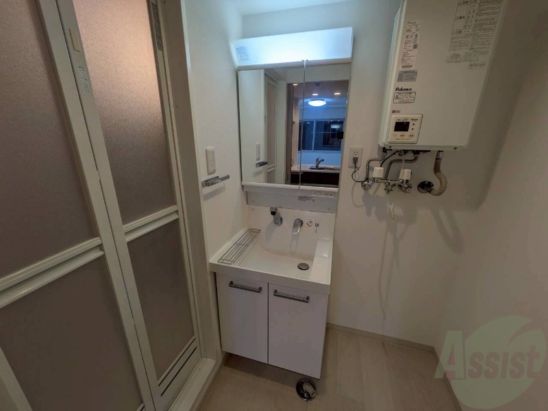 洗面設備　シャンプードレッサーで身支度もラクラクです！