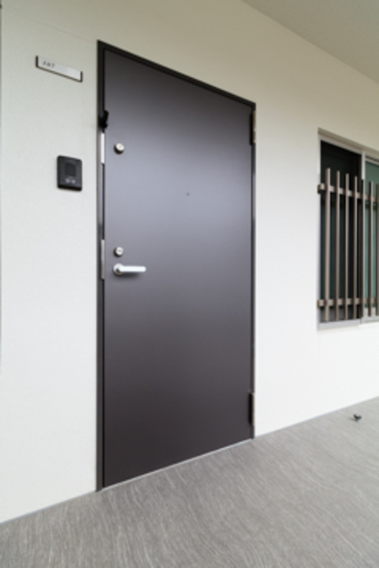 玄関　※写真は同タイプ住戸です。