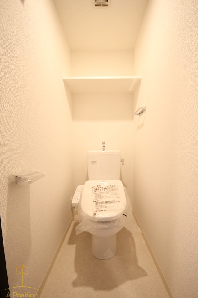 トイレ　エステムコート大阪WESTII